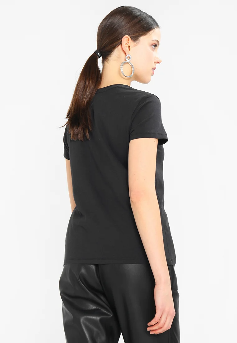 The Perfect Tee
