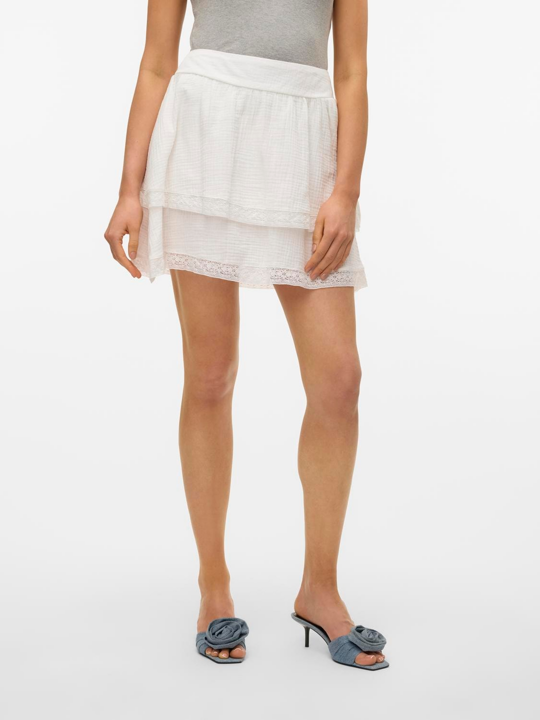 VMNatali HW Short Lace Skirt